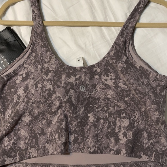 Never worn lululemon Align Tank :: snakeskin print - Picture 4 of 4
